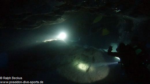 Comino Caves